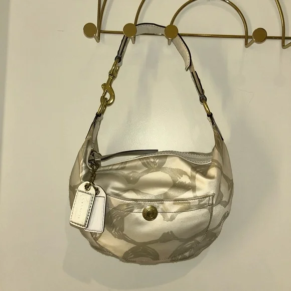 Coach Hobo Purse - Picture 1 of 7